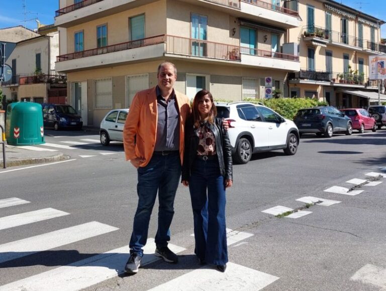 Troppi incidenti e auto in sosta danneggiate, è allarme via del Castagno