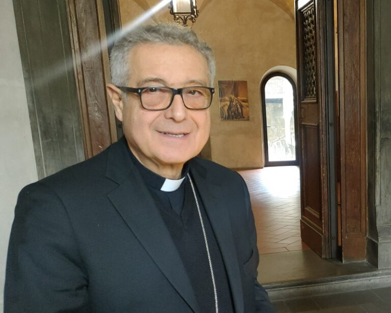 Il Vescovo Nerbini saluta il nuovo Vescovo di Pistoia e Pescia