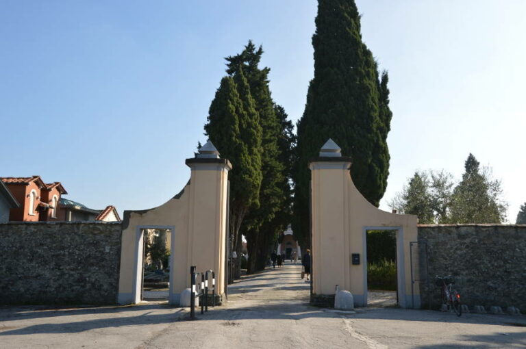 Commemorazione defunti: presìdi mobili e ampliato l’orario di apertura dei cimiteri