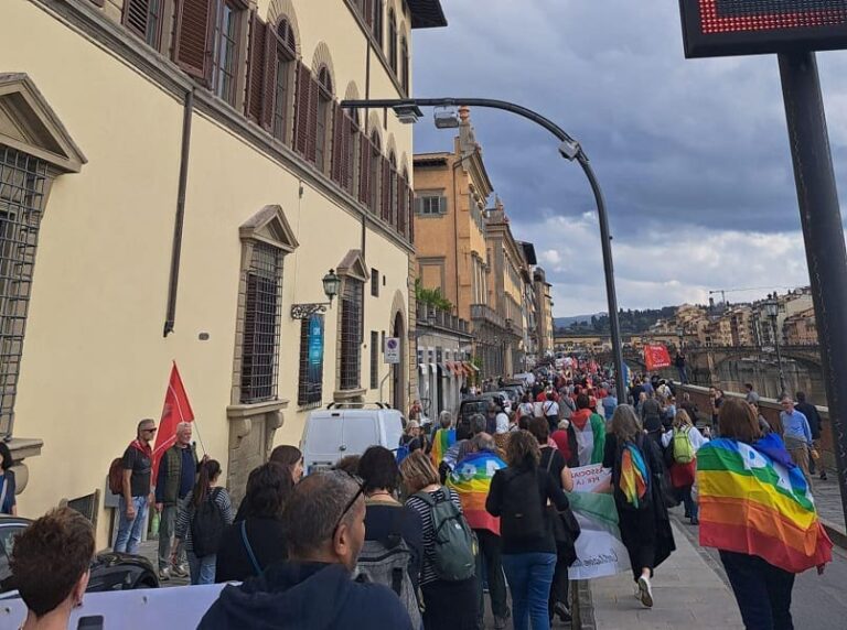 Montemurlo, la marcia per la pace