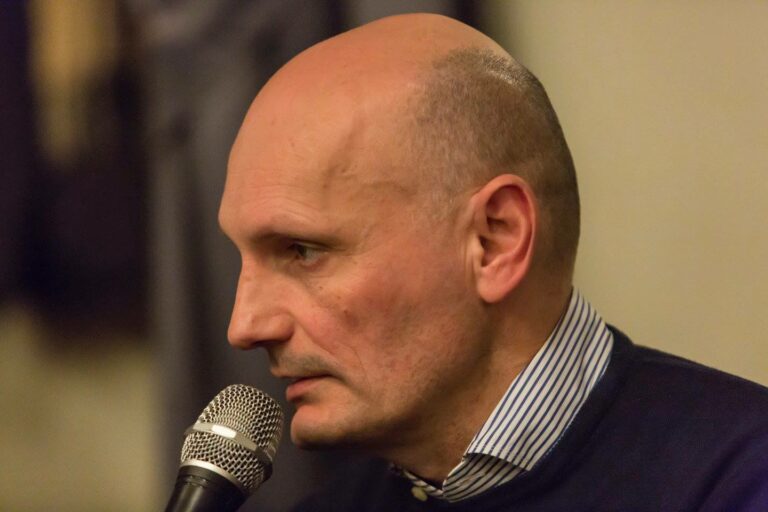 Il segretario e le Primarie, i nodi da sciogliere del Pd