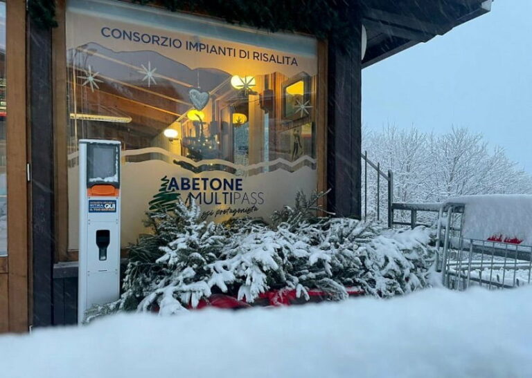 Abetone, prosegue la stagione invernale fino a metà aprile