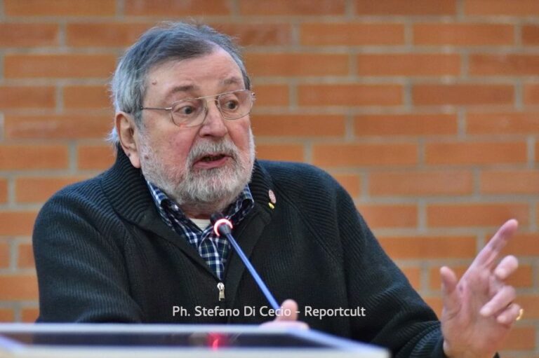 Il mondo della musica, della cultura e della politica piange Francesco Guccini