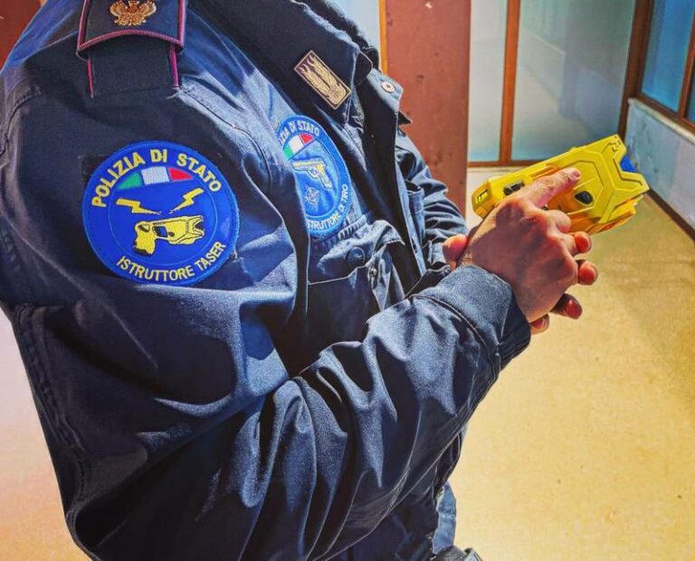 AVS Prato: Taser o sicurezza sociale? a Prato si può scegliere