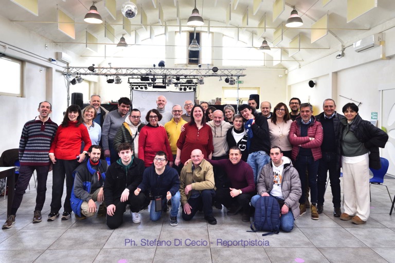 Solidarietà, lavoro creativo e gioia nel progetto della Camposampiero