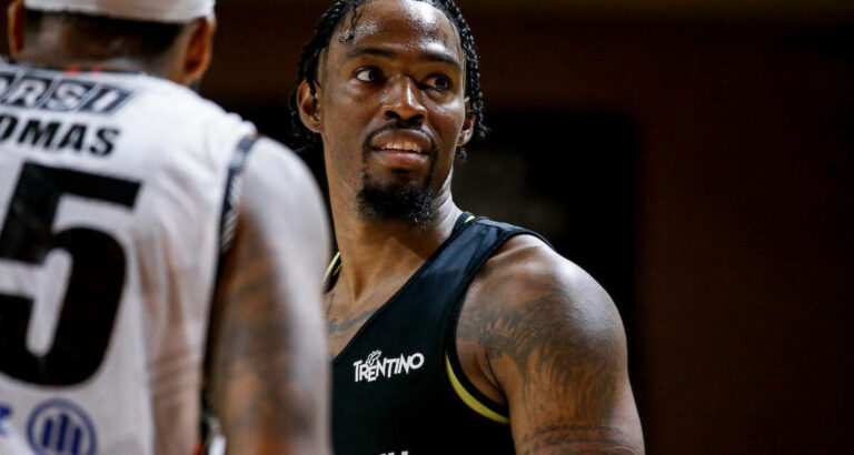 Pistoia Basket, in arrivo il pivot Derek Cooke Jr.