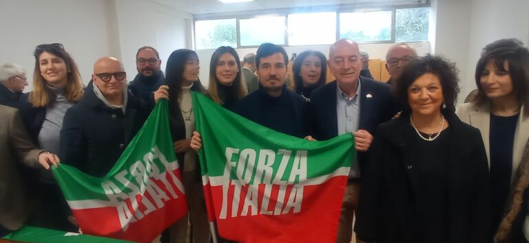 Forza Italia, ecco i primi segretari eletti nei congressi