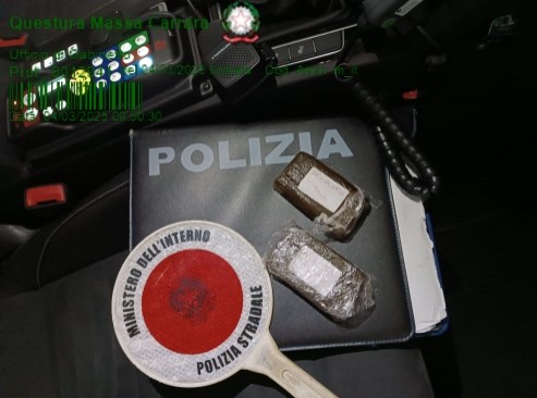 Droga negli slip, arrestato 25enne