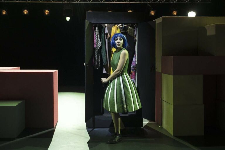 Un divertente “teatro degli equivoci” al Politeama di Prato