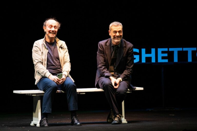 “La Commedia”: l’amore secondo Ale e Franz in scena al Teatro Verdi