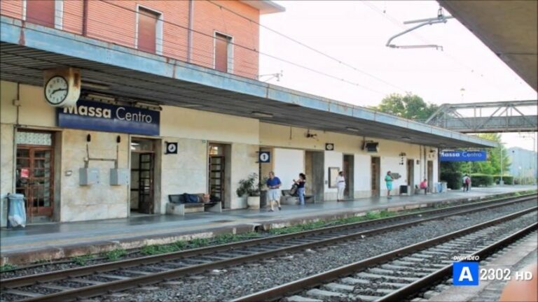 Massa. 35enne muore travolto dal treno