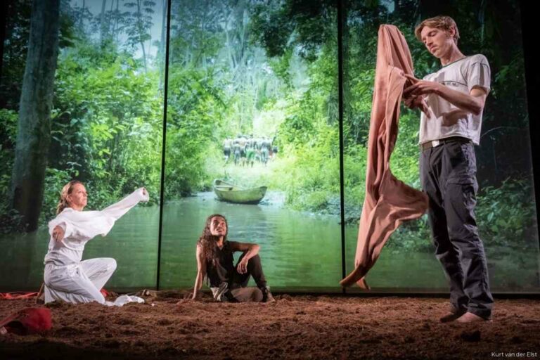 “Antigone in Amazzonia” chiude la stagione teatrale del Metastasio