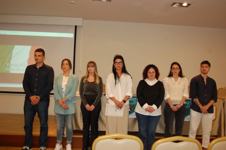 Infermieri: a Pistoia il giuramento dei neo laureati