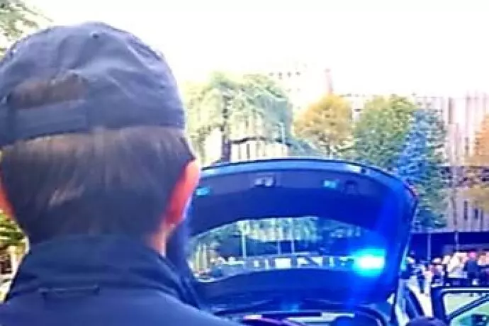 Smascherati finti corrieri, recuperato carico di 1500 bottiglie di vino pregiato