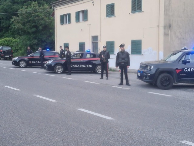 Servizi di controllo straordinario dei Carabinieri del territorio nei comuni della Val Bisenzio e medicei