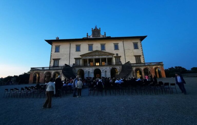 Vicende poggesi, tra massoneria, biglietto per la Villa Medicea e sicurezza stradale
