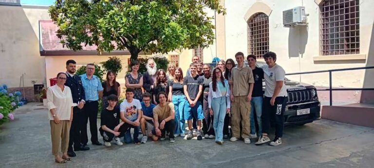 Una classe del Liceo scientifico in visita alla casa circondariale di Pistoia