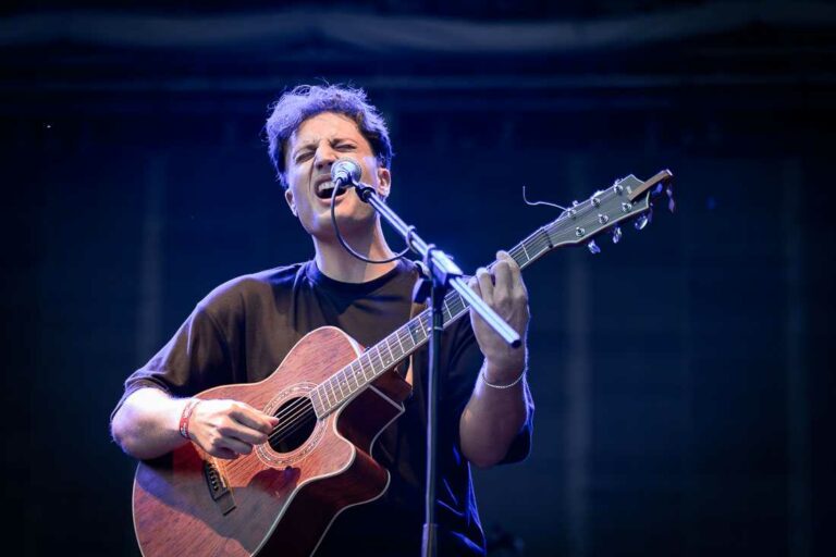 Lorenzo Tropeano, in arte Perso, in apertura del concerto di Brunori Sas