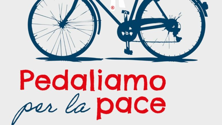 In bici contro la guerra, anche a Pistoia l’evento “Pedaliamo per la Pace”