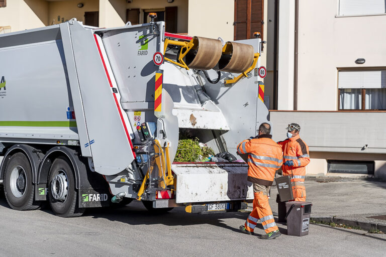 Rifondazione comunista: solidarietà a lavoratrici e lavoratori di Alias Plures in sciopero