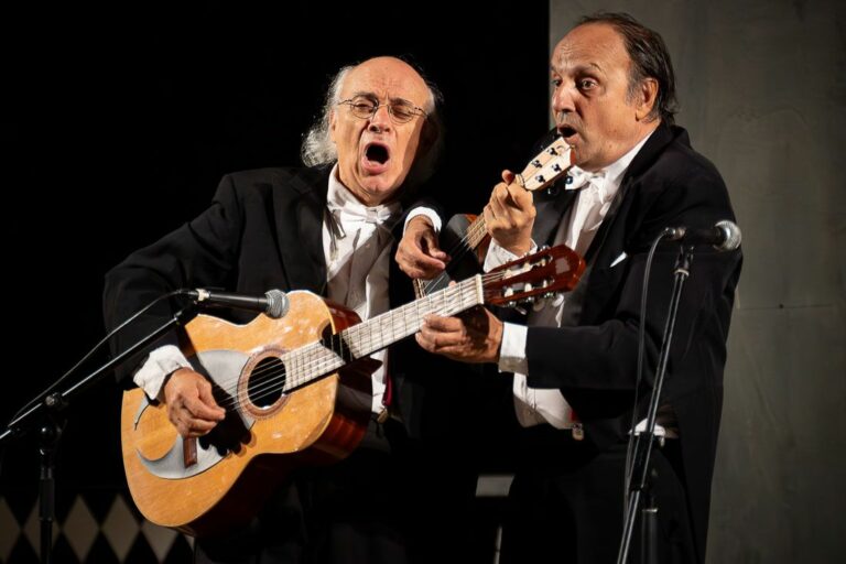 Collodi, risate in musica con la Microband per il festival “Senza Fili”