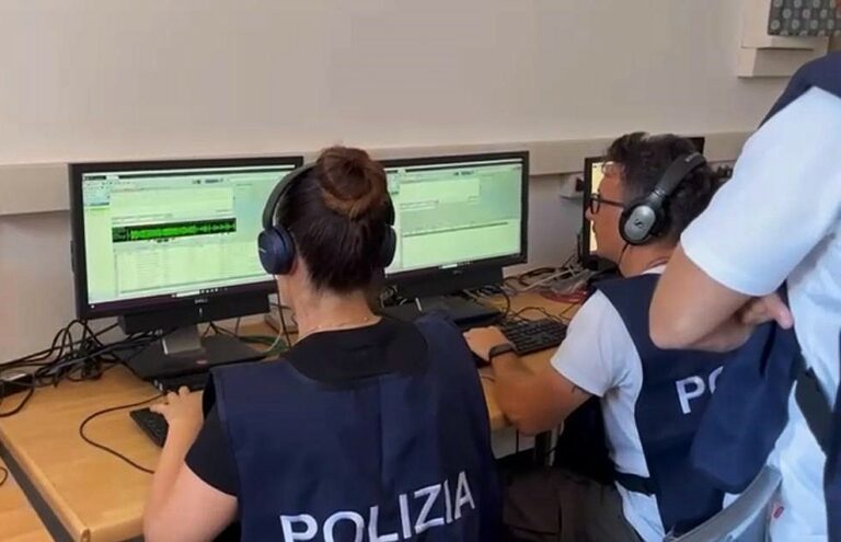 Bologna. Furti in appartamento: arrestati otto uomini