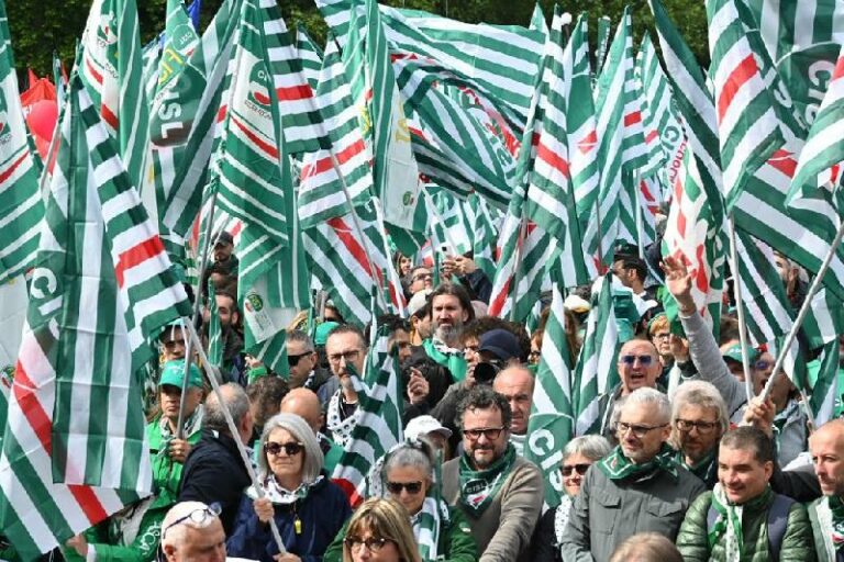 Purghe e muscoli. Che succede in Cisl?