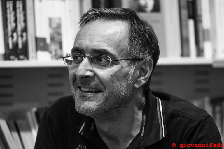 “Tra lei e me”, l’ultima opera di Simi presentata a Lo Spazio