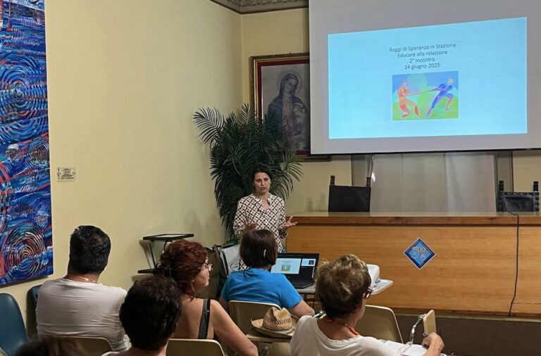 Un progetto di Raggi di speranza per i senza dimora