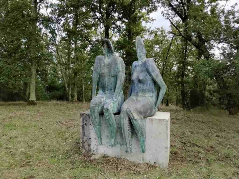 Il Parco di Poggio Valicaia, dove l’arte incontra il verde