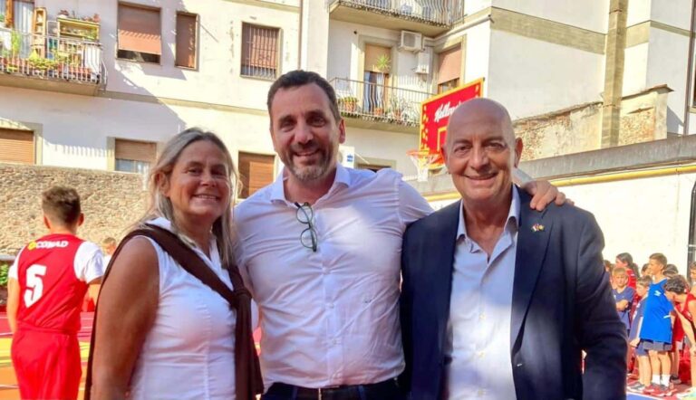 Inaugurata la sede elettorale di Forza Italia
