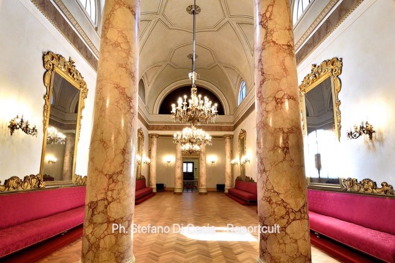 Le Stanze: monastero, circolo culturale, sala da ballo in un luogo magico