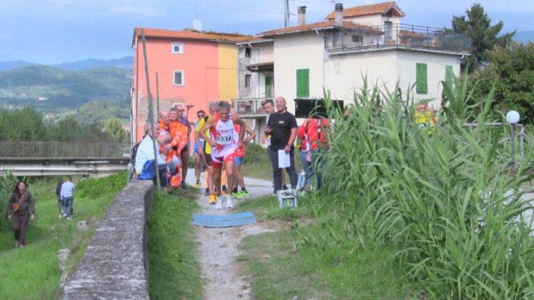 Cronocross Ombrone 2025: vittoria per Mirko Tondini e Stefania Scali