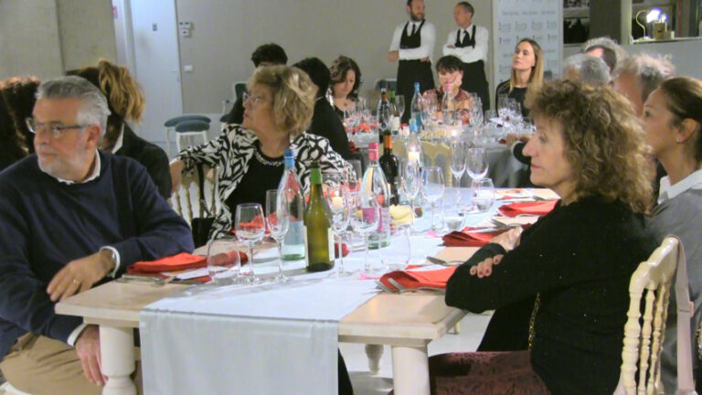 Ottobre Rosa: una cena sana per promuovere la prevenzione del tumore al seno