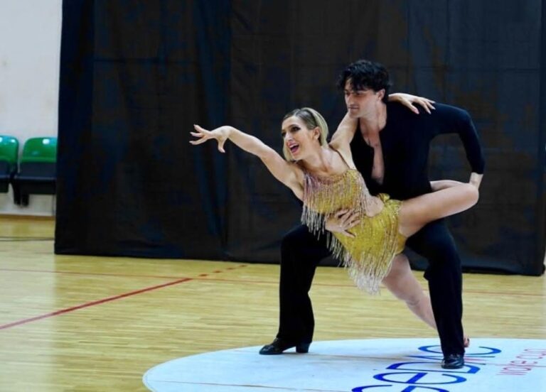 Martina, la bellezza di trasmettere le emozioni della danza