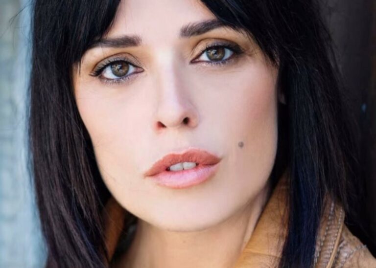 “Non sono rosa” con Gaia Nanni al Teatro Bolognini
