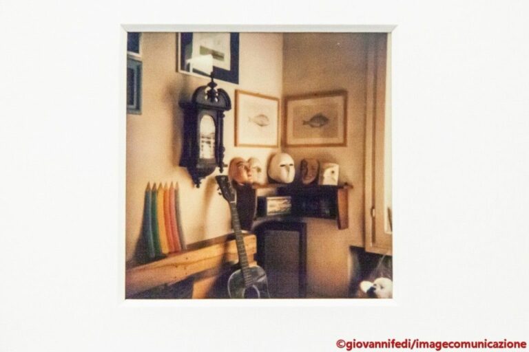 Indagine e sperimentazione: le Polaroid di Luigi Ghirri in mostra al Centro Pecci