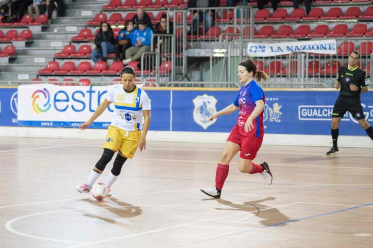 Una sinergia nel nome del territorio: il Gruppo Estra diventa sponsor del Prato Calcio a 5