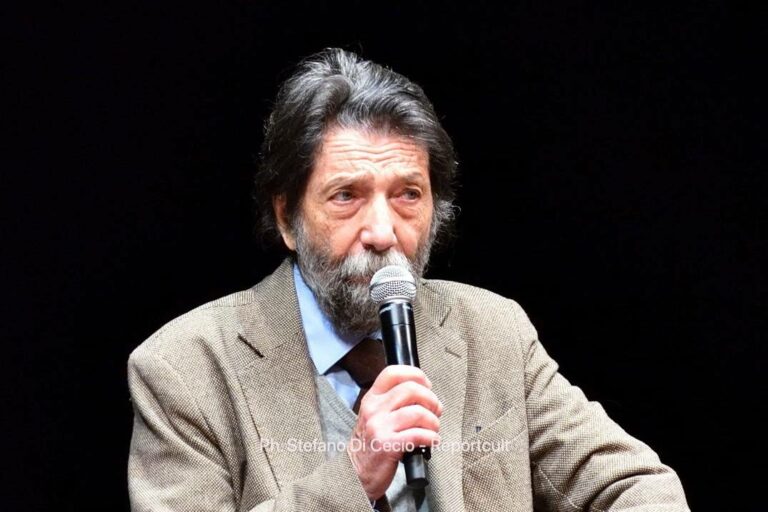 Massimo Cacciari al Manzoni: riflessioni sull’impotenza delle parole