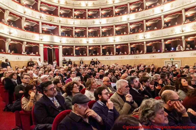 Fondazione Teatri di Pistoia cerca direttore artistico