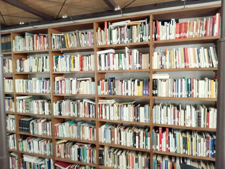 Biblioteca d’autore al Funaro
