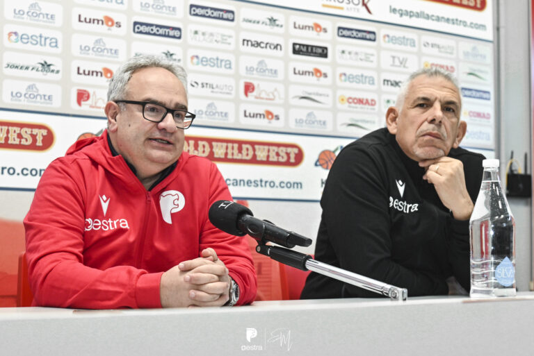 Pistoia Basket, il Club ha esonerato il coach Stefano Sacripanti