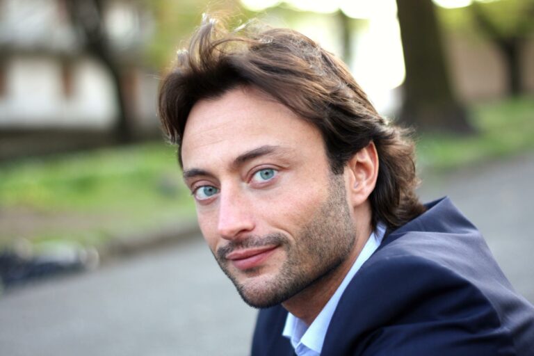 In democrazia la scelta del candidato a sindaco non la possono decidere le raccolte di firme