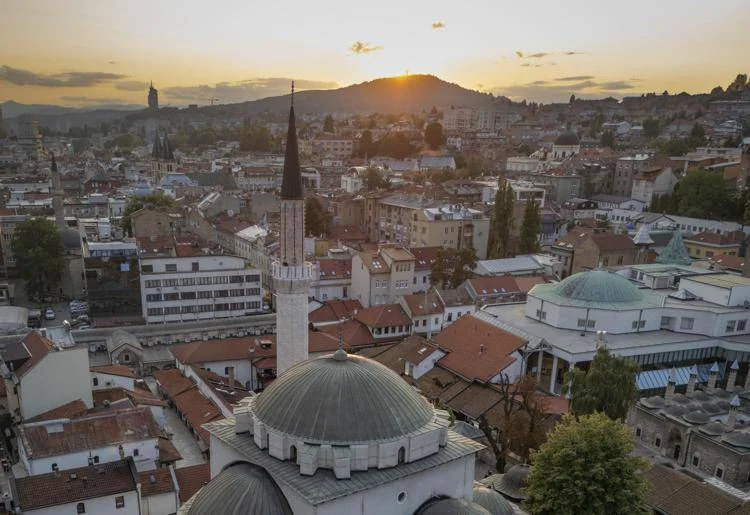 ‘Cecchini del weekend’ a Sarajevo, indagato per omicidio un 80enne