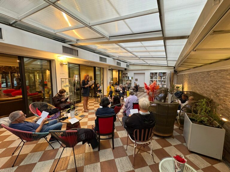 All’Art Hotel Milano torna l’aperitivo letterario ‘Porta il tuo Libro’
