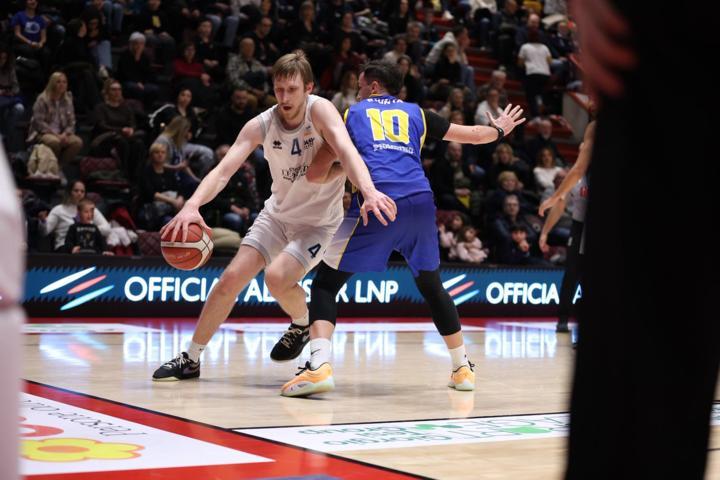 Piombino piega la resistenza del Dany Basket: 83-81