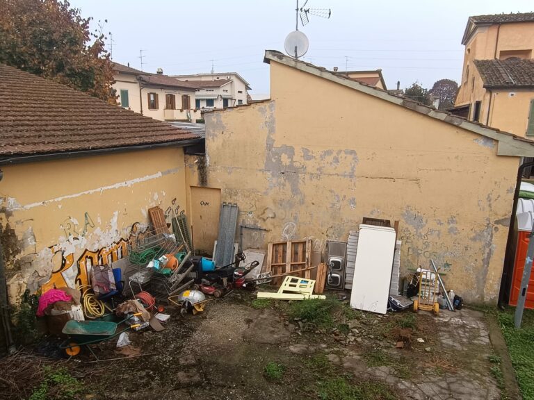 Chiesa di Ramini, i residenti: “No ad una nuova Vicofaro, vogliamo un nuovo parroco”