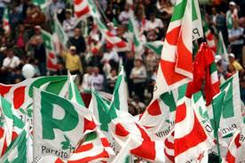 La maggioranza dei membri chiede la convocazione dell’assemblea comunale del Pd