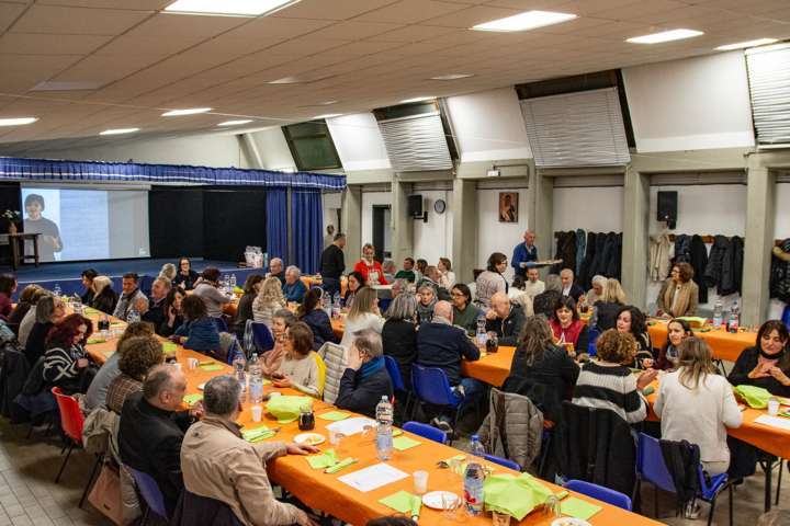 Grande partecipazione alla cena di solidarietà di “Noi del Pacini”