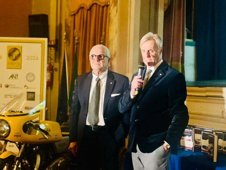 Un evento per rivivere le emozioni della festa dei 30 anni: Ruote Classiche Club Prato raduna i soci per una serata di associazionismo e solidarietà